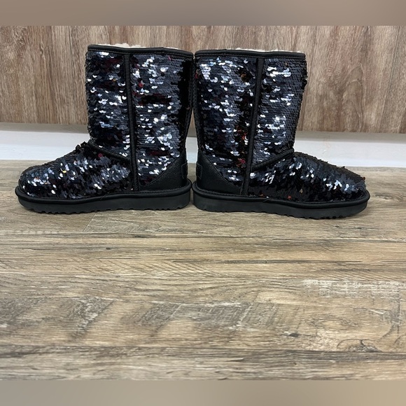 NEW UGG Reversible Sequin Boots - Picture 10 of 15